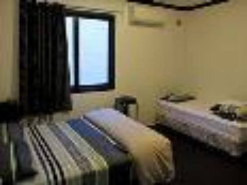 Eagles Nest Backpackers Vandrehjem Hamilton Eksteriør billede